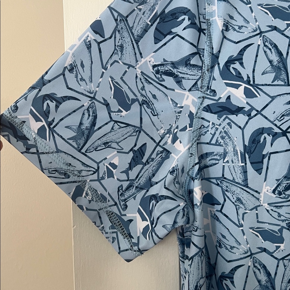 Reel Legends Light Blue Shark Print Reel Tech Performance Tee, Size M - Picture 4 of 9